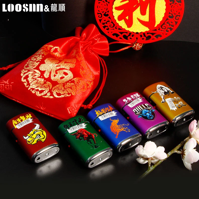 龙顺金属套壳喷漆直冲打火机充气翻盖点艾灸个性广告定制酒店订做