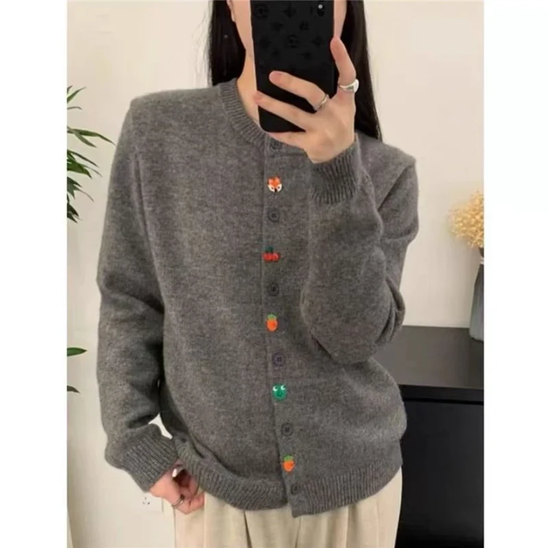 秋冬新款减龄卡通图案针织开衫女设计感欧货时尚圆领长袖毛衣A145