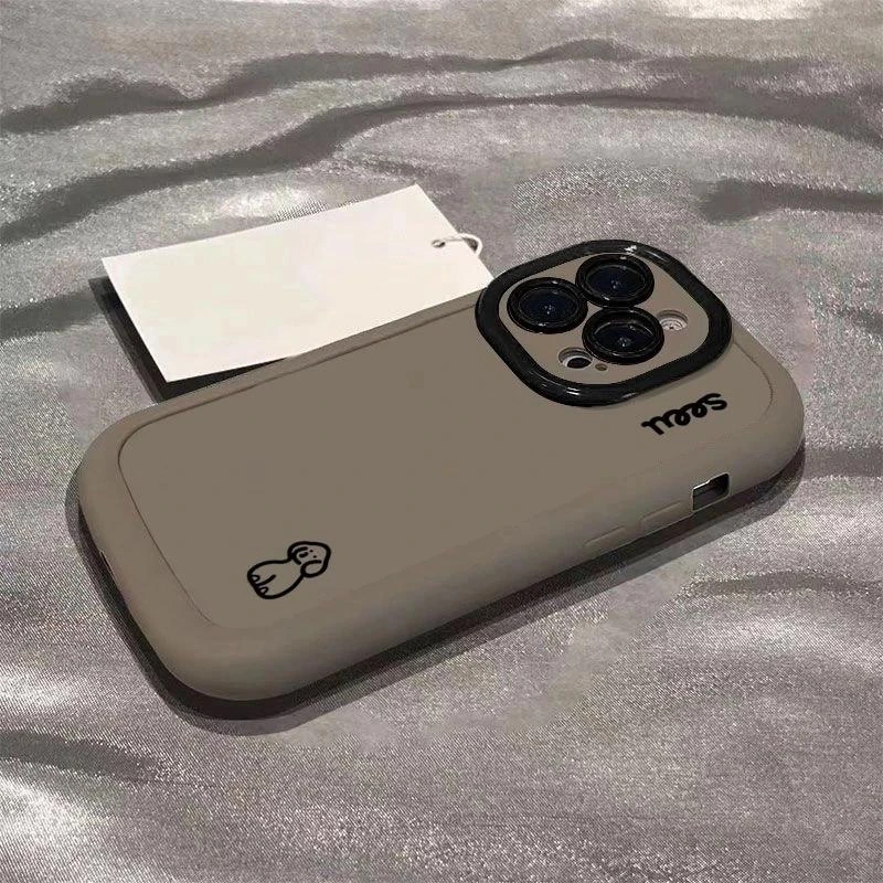 呆萌乖巧小狗适用苹果16手机壳15iPhone14promax简约可爱个性创意