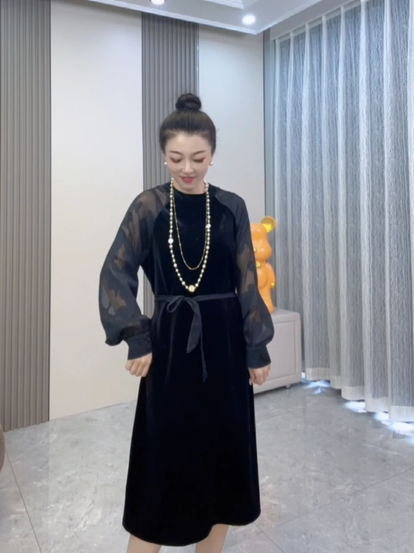 欧货时尚名媛贵气风连衣裙2024秋季新款长袖系带高腰显瘦小黑裙