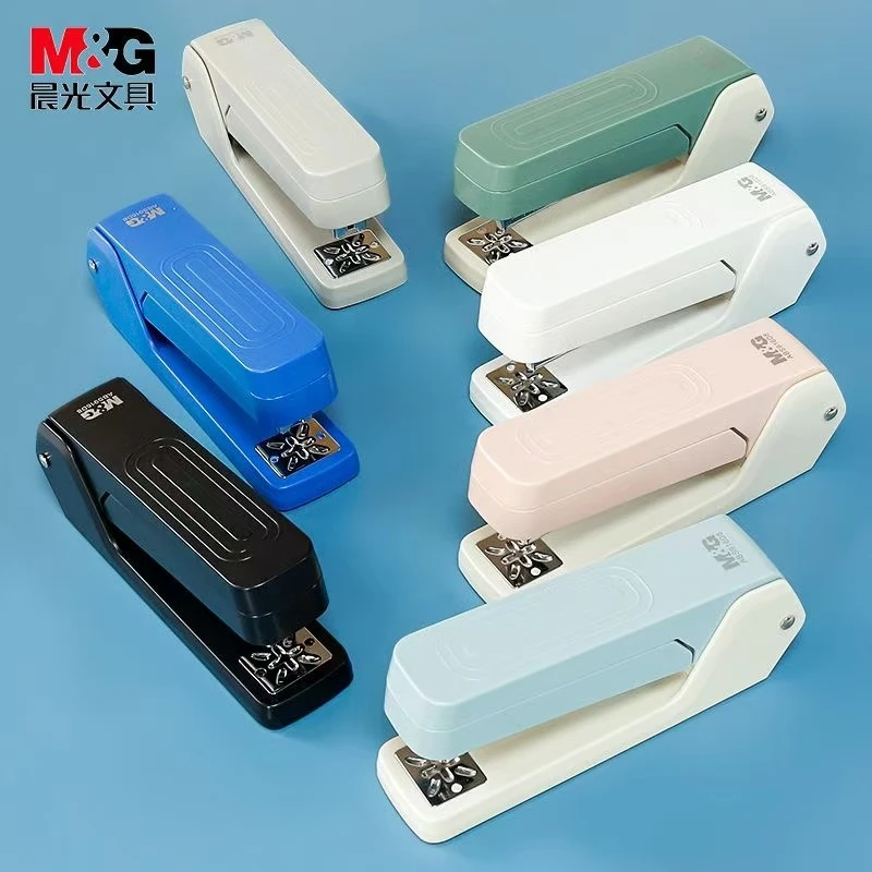 M&G/晨光普惠型360度旋转订书机+一盒针颜色随机
