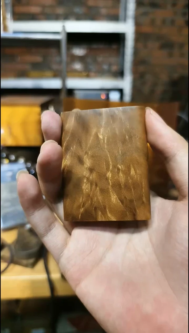 【闪购商品】金丝楠把件无事牌