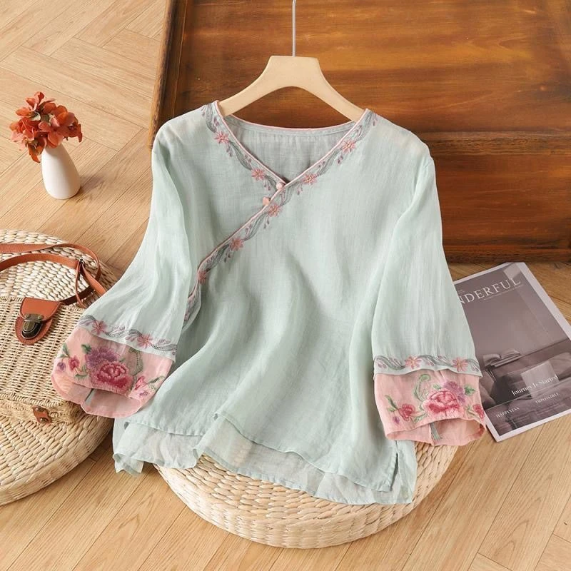 夏季棉麻女斜襟夏季盘扣新款民族复古衬衫女文艺T恤宽松刺绣茶服