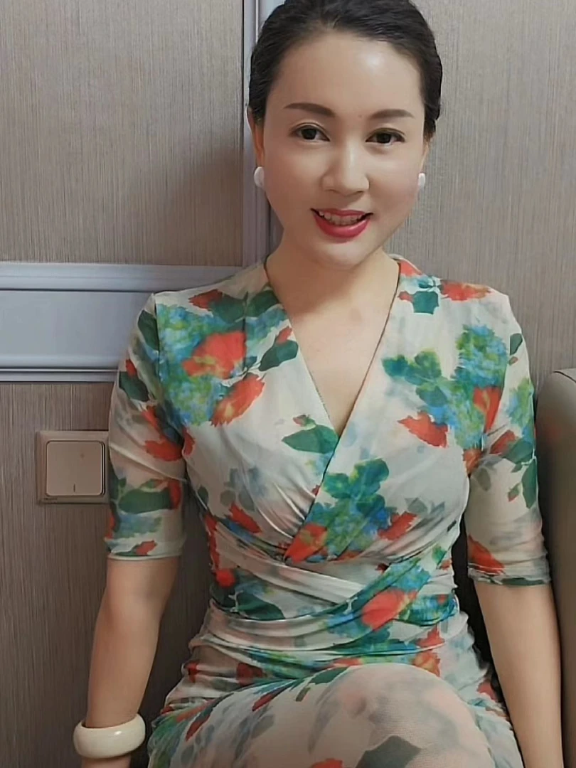 运费补贴 夏季新款印花绿色短袖网纱裙子女士连衣裙