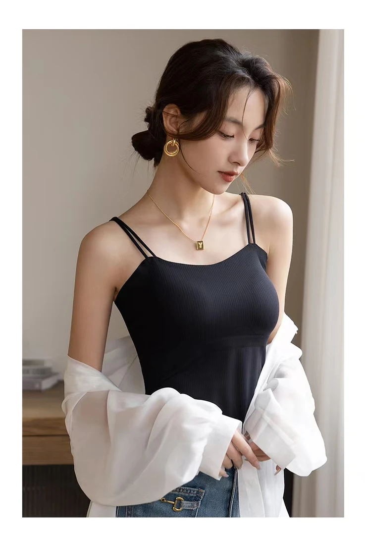 【雯雯】夏季清爽舒适一体式吊带背心百搭时尚打底美背