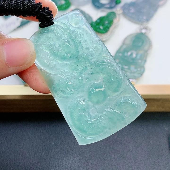 【闪购商品】翡翠颈饰未镶嵌翡翠