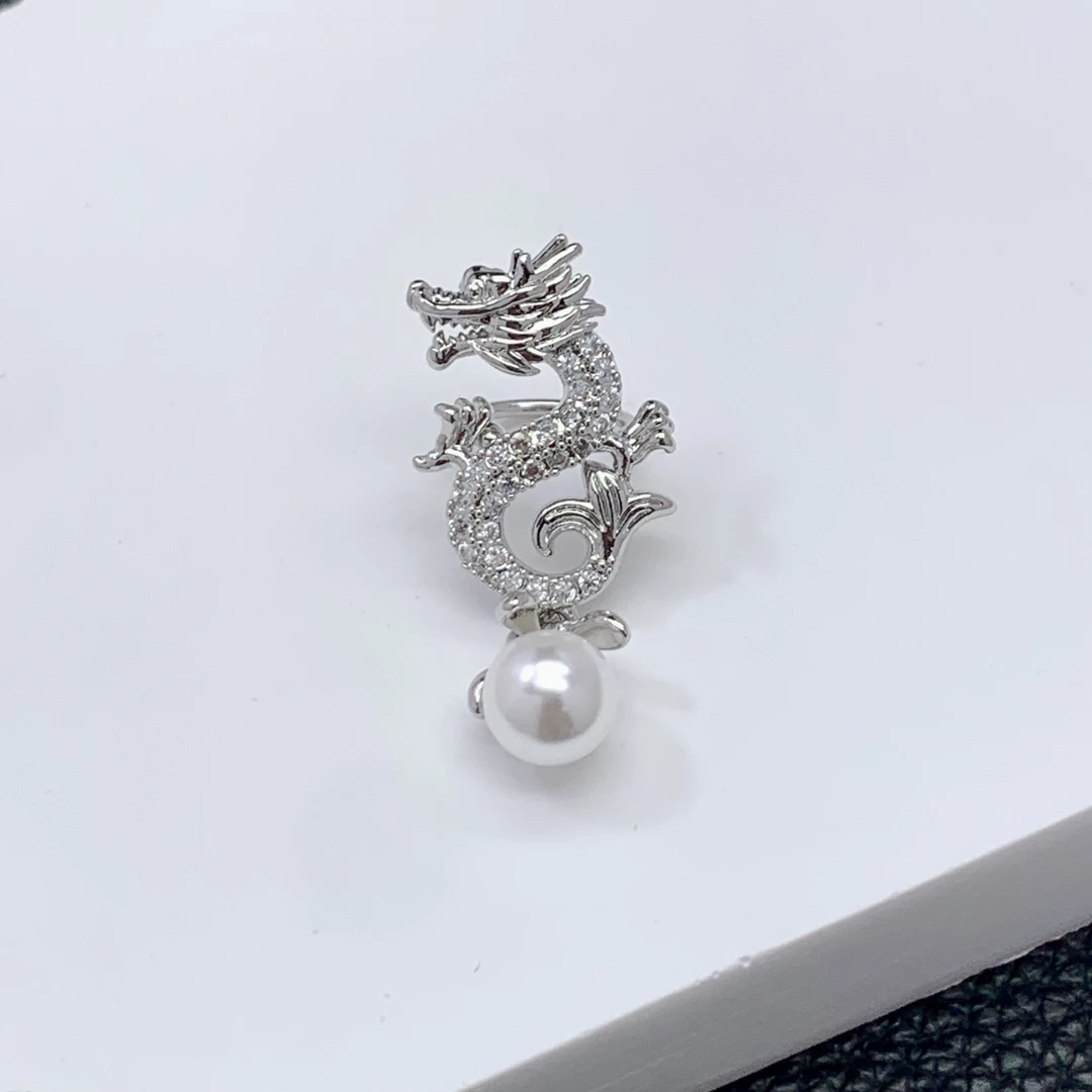铜合金仿珍珠耳饰 01147小众设计气质轻奢中国风龙元素耳骨夹