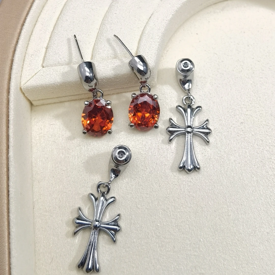 铜合金耳饰 01451小众设计甜酷风时尚气质镶嵌锆石克克个性耳环