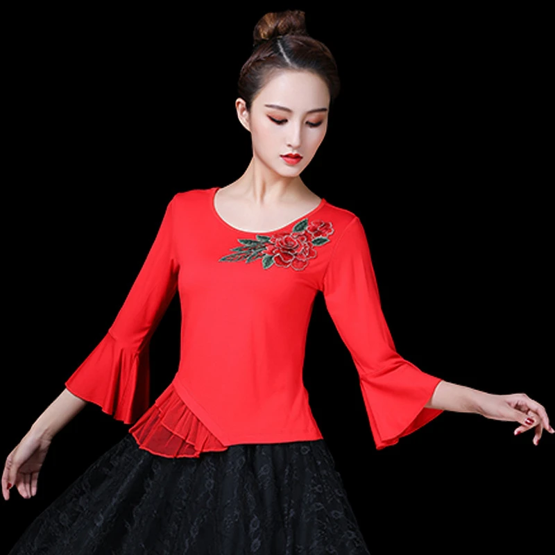 杨丽萍广场舞新款绣花跳舞衣民族风秧歌古典舞蹈表演服夏季上衣