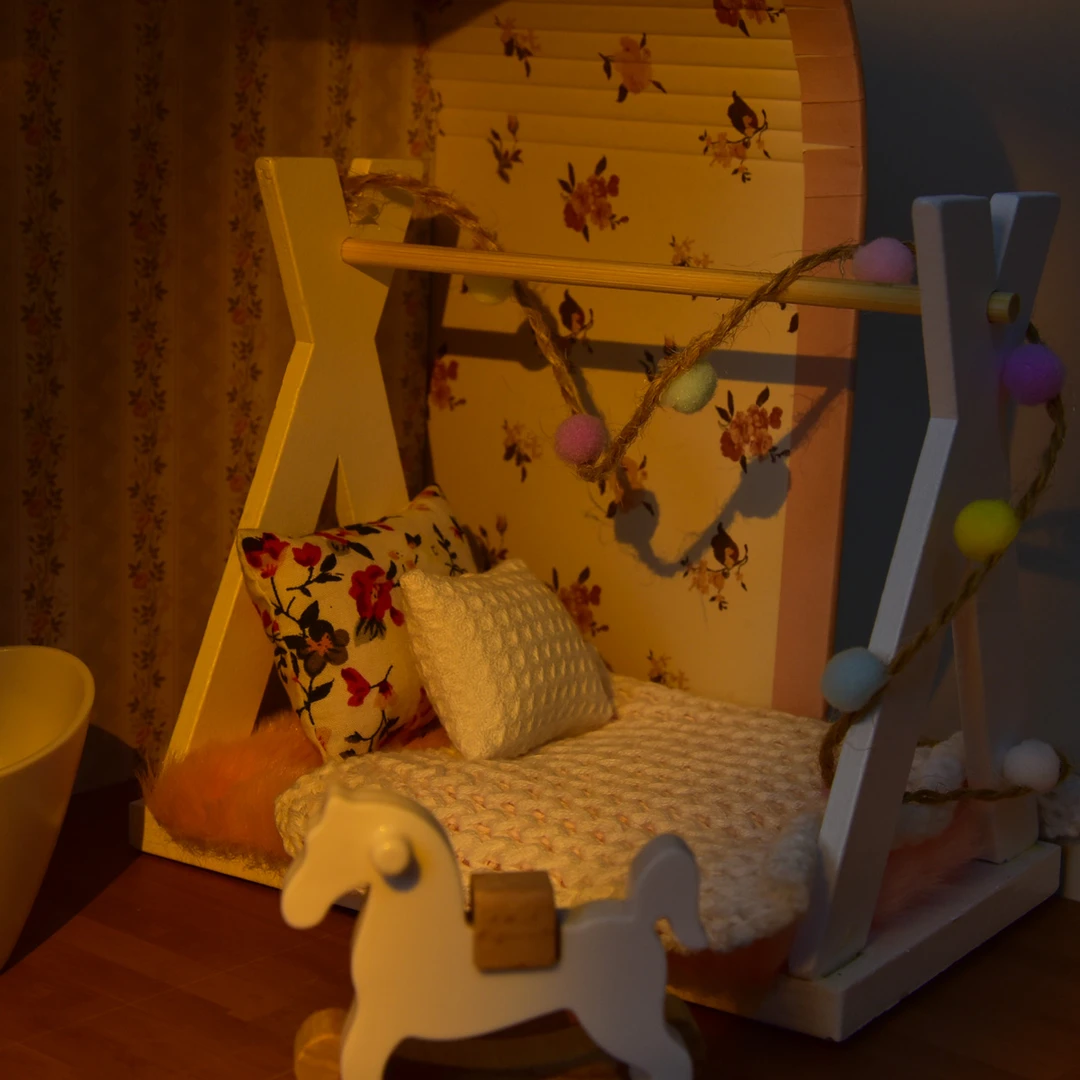 源头厂家直销12分微缩过家家木质帐篷床带床品精美装饰摆件套装