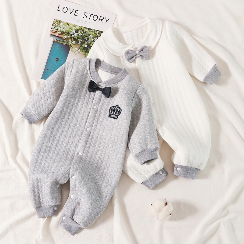 婴儿连体衣新生儿衣服三层棉加厚保暖爬服婴儿衣服春秋冬睡衣哈衣