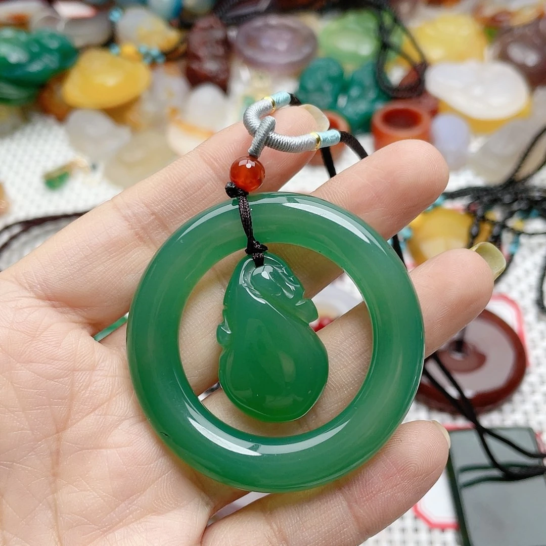 玛瑙/玉髓颈饰合金A*t