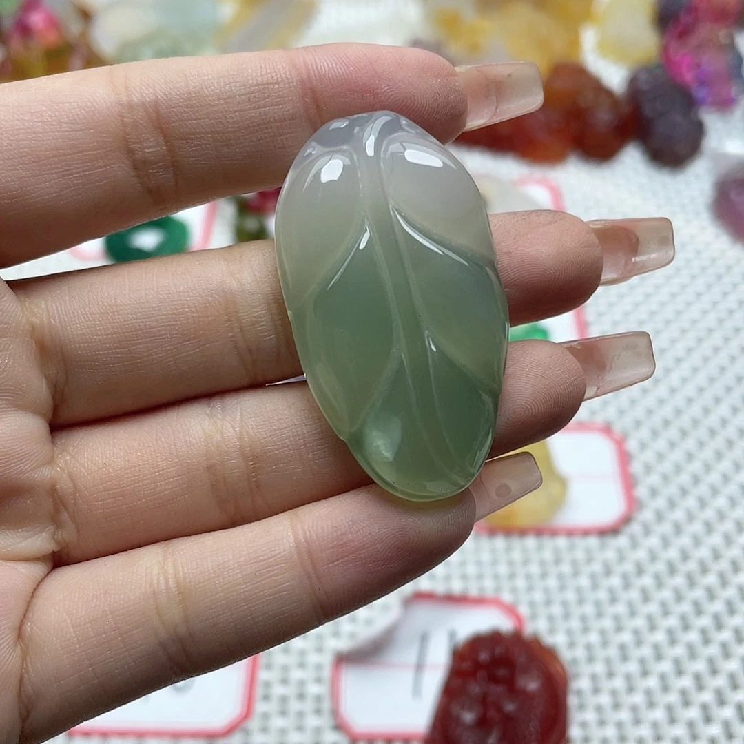 玛瑙/玉髓颈饰合金?**?