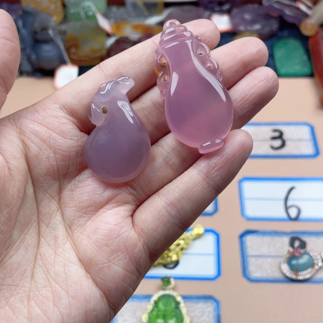 玛瑙/玉髓吊坠合金牵***落