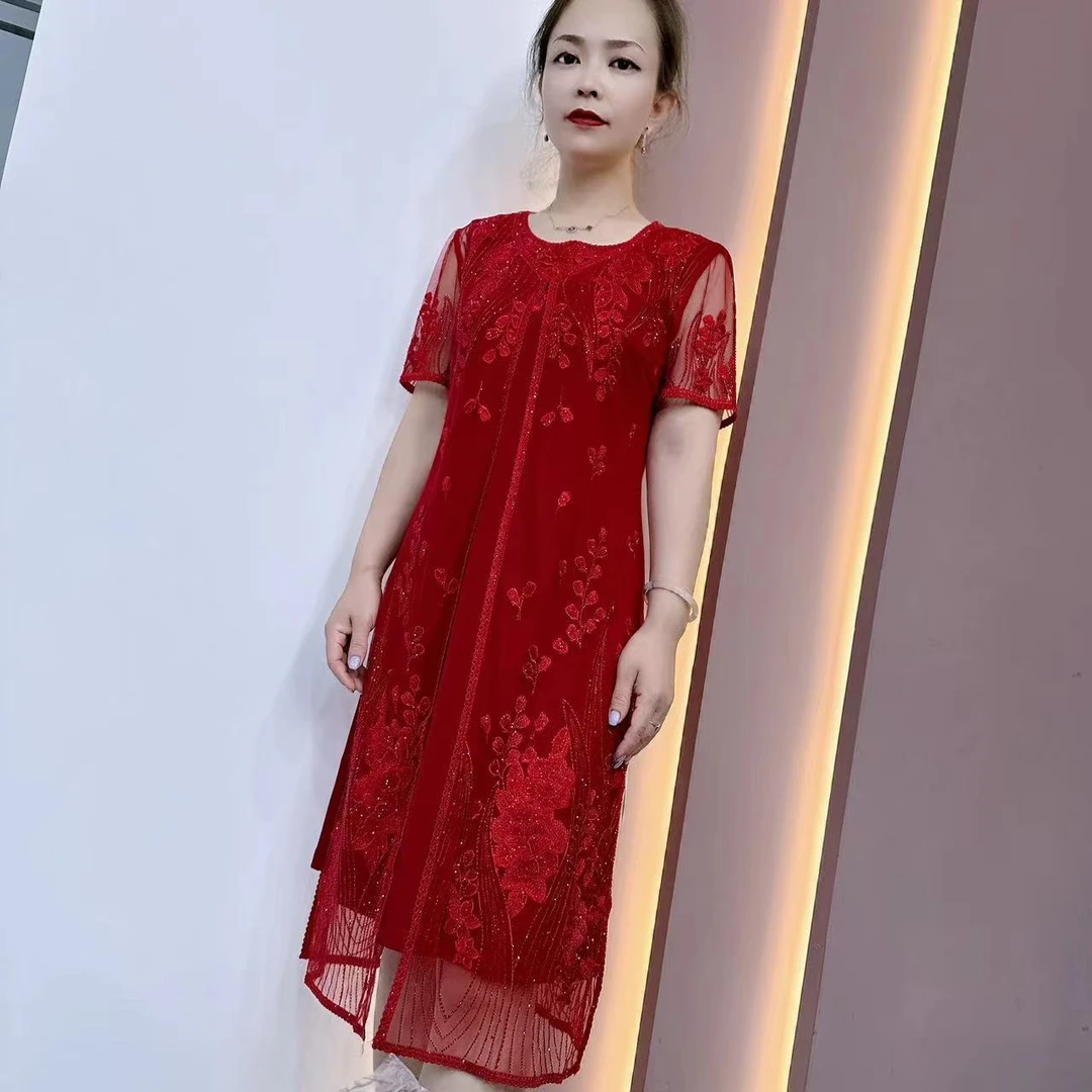 依诺 235092 蕾丝大码显瘦气质夏季结婚订婚酒红色高贵时尚两件套