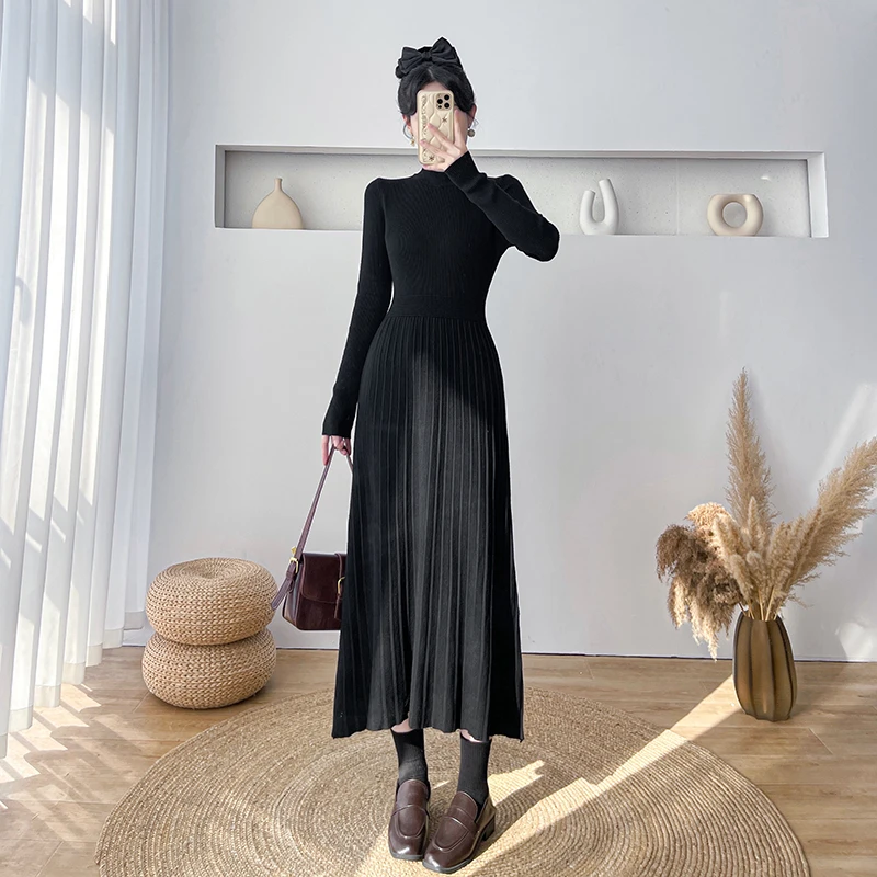 #Y4267半高领百褶针织连衣裙女秋冬新款长款毛衣裙过膝打底配大衣