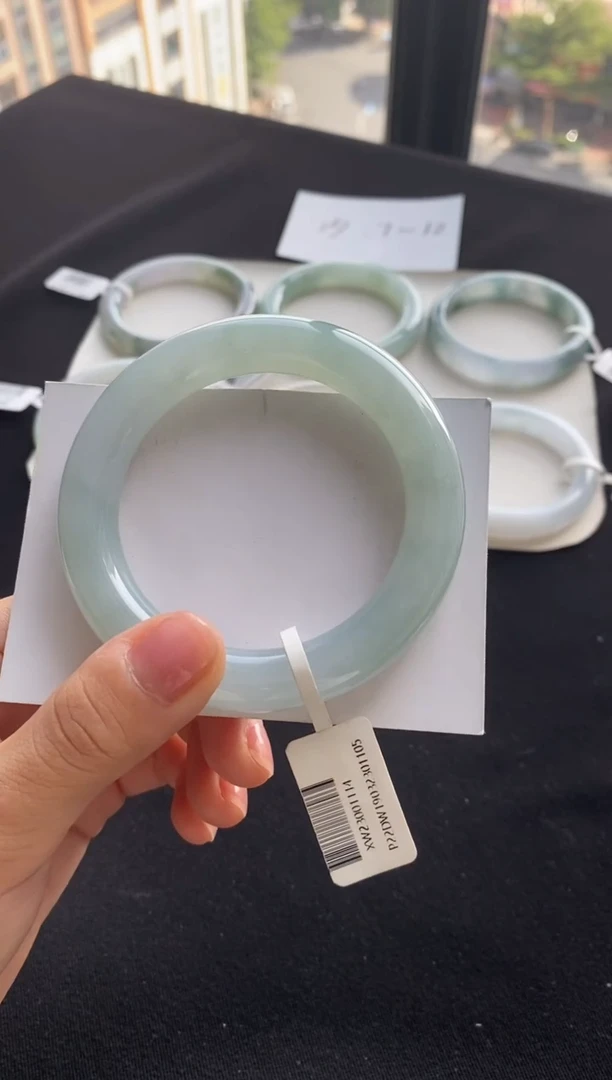【闪购商品】翡翠手镯（圆镯）未镶嵌55圆条-不退不换