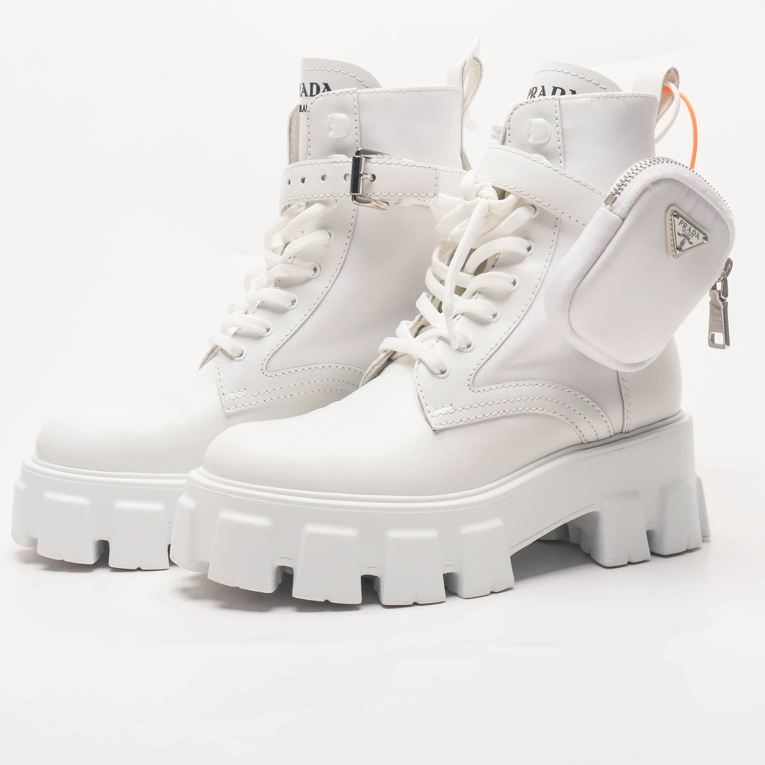 95新 Prada/普拉达 /36/37/白色系袋靴子