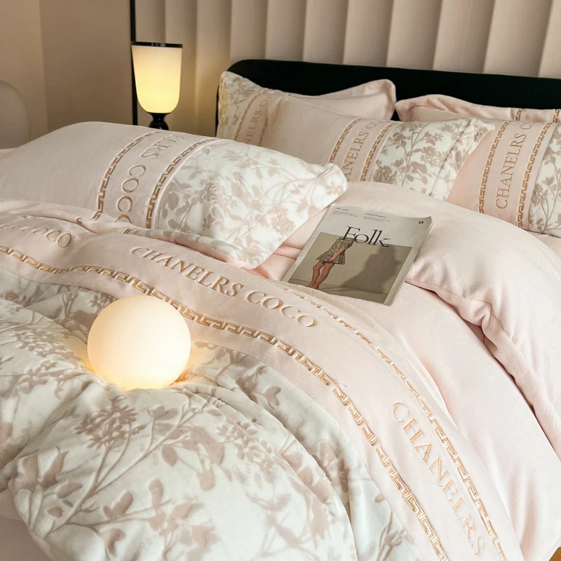 轻奢高级感加厚冬季牛奶绒四件套2024新款珊瑚毛绒被套法兰绒床单