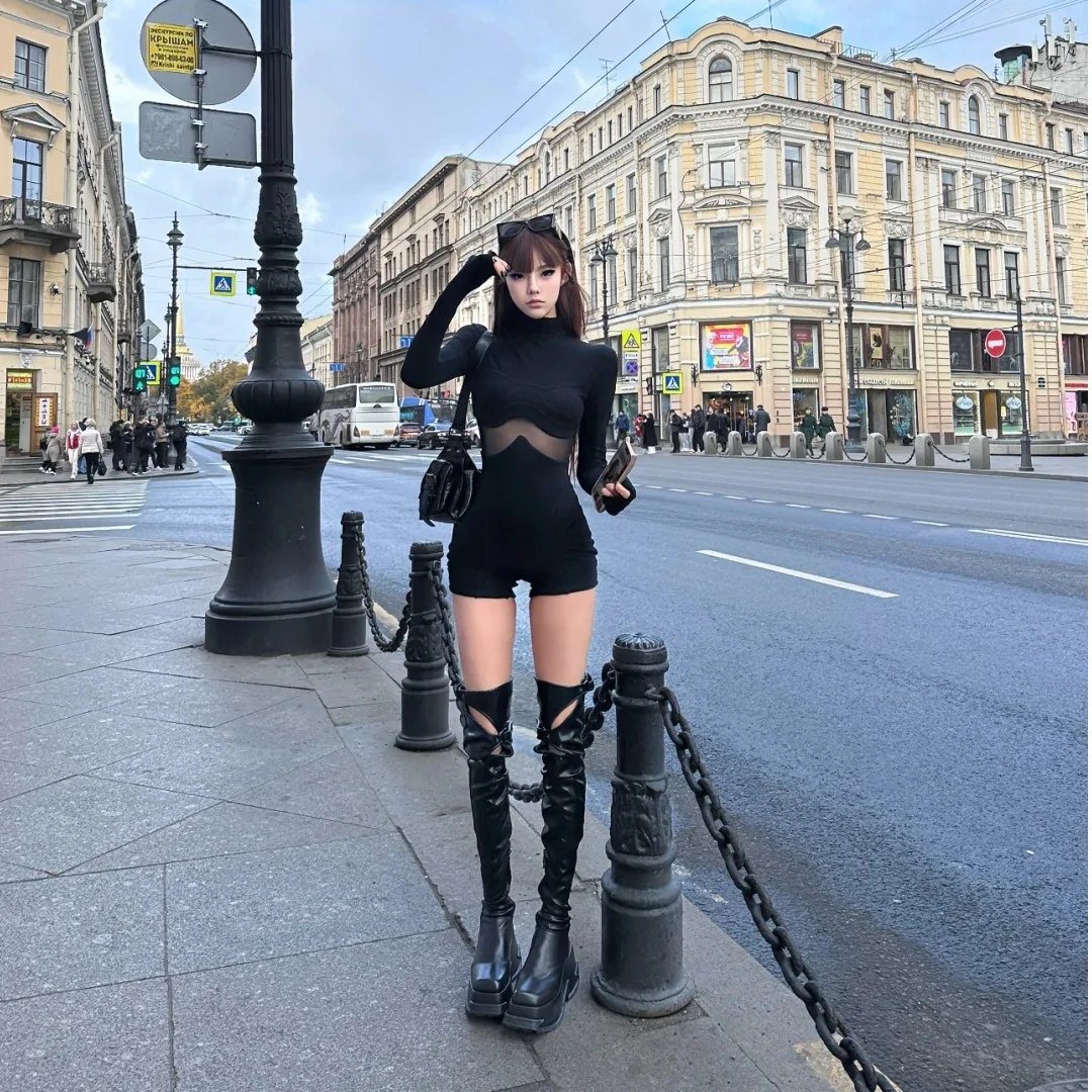 高腰显瘦黑色网纱拼接长袖T恤女2025秋季纯欲风性感打底连体上衣