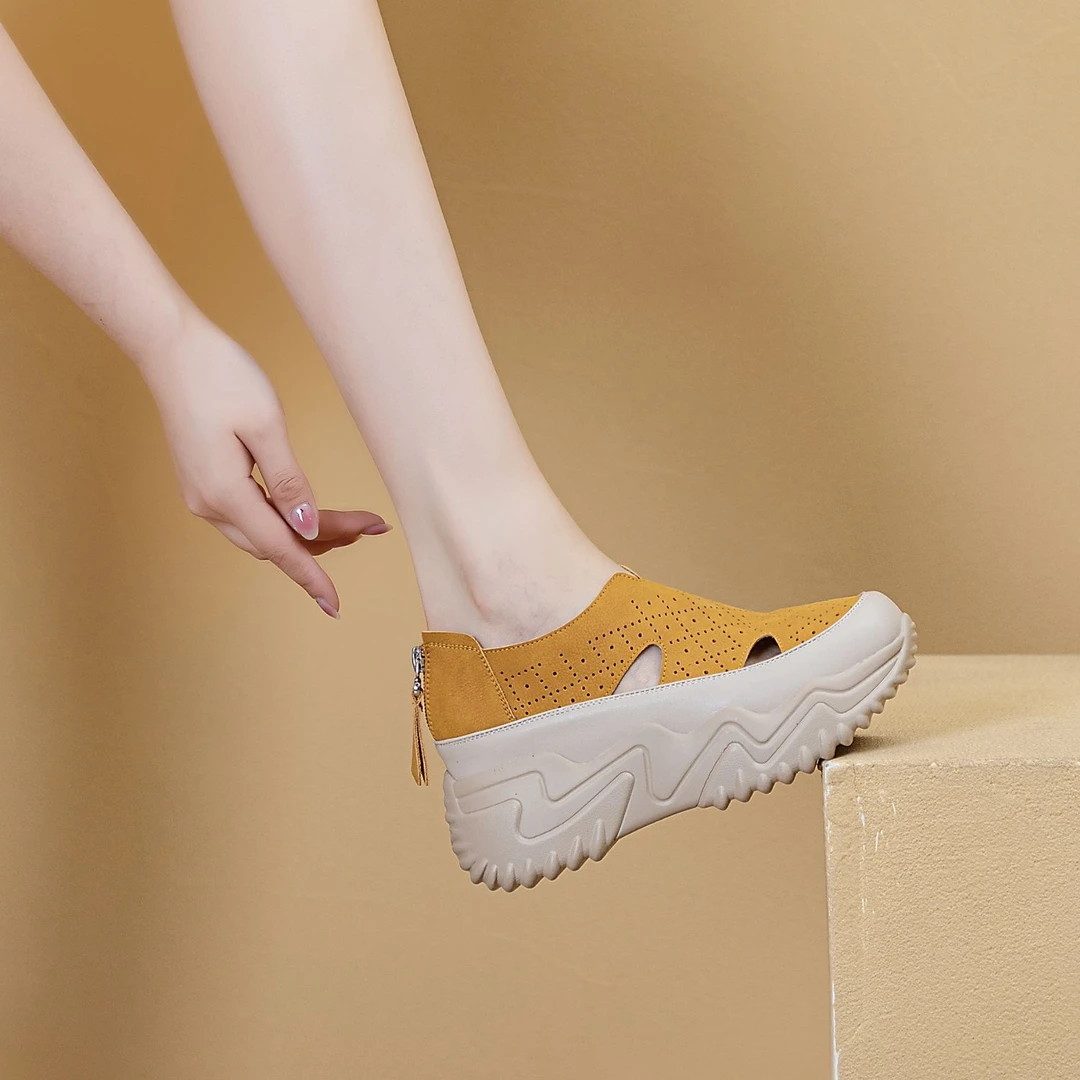 2024夏季网红软底镂空厚底凉鞋透气时尚休闲百搭小白鞋女鞋潮