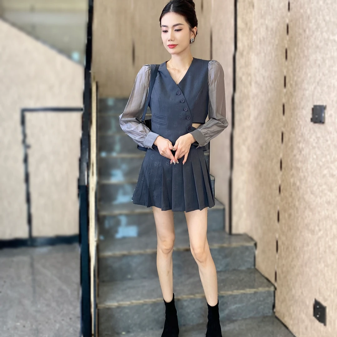 早秋款洋气短款西装外套女新款秋气质通勤女神范时尚两件套装裙