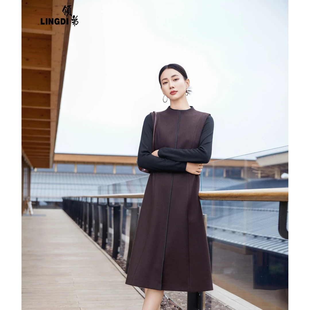 LINGDI领弟2024秋深卡毛呢连衣裙80432048
