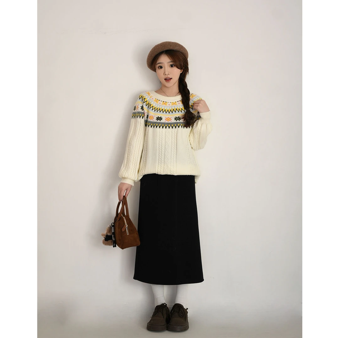 洋洋子【费尔岛】毛衣秋冬女慵懒高级民族风重工提花圆领套头针织衫