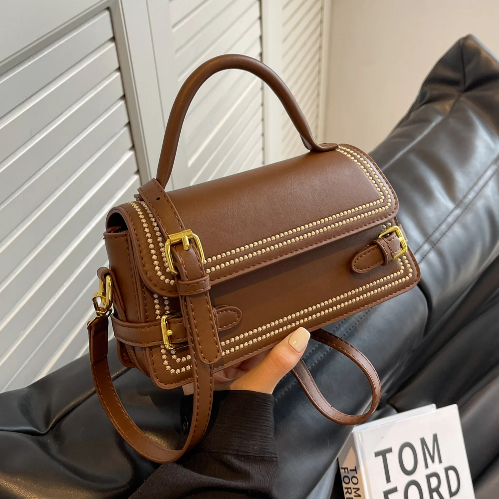 高级感复古小包包2025新款女包流行爆款百搭斜挎包时尚手提小方包