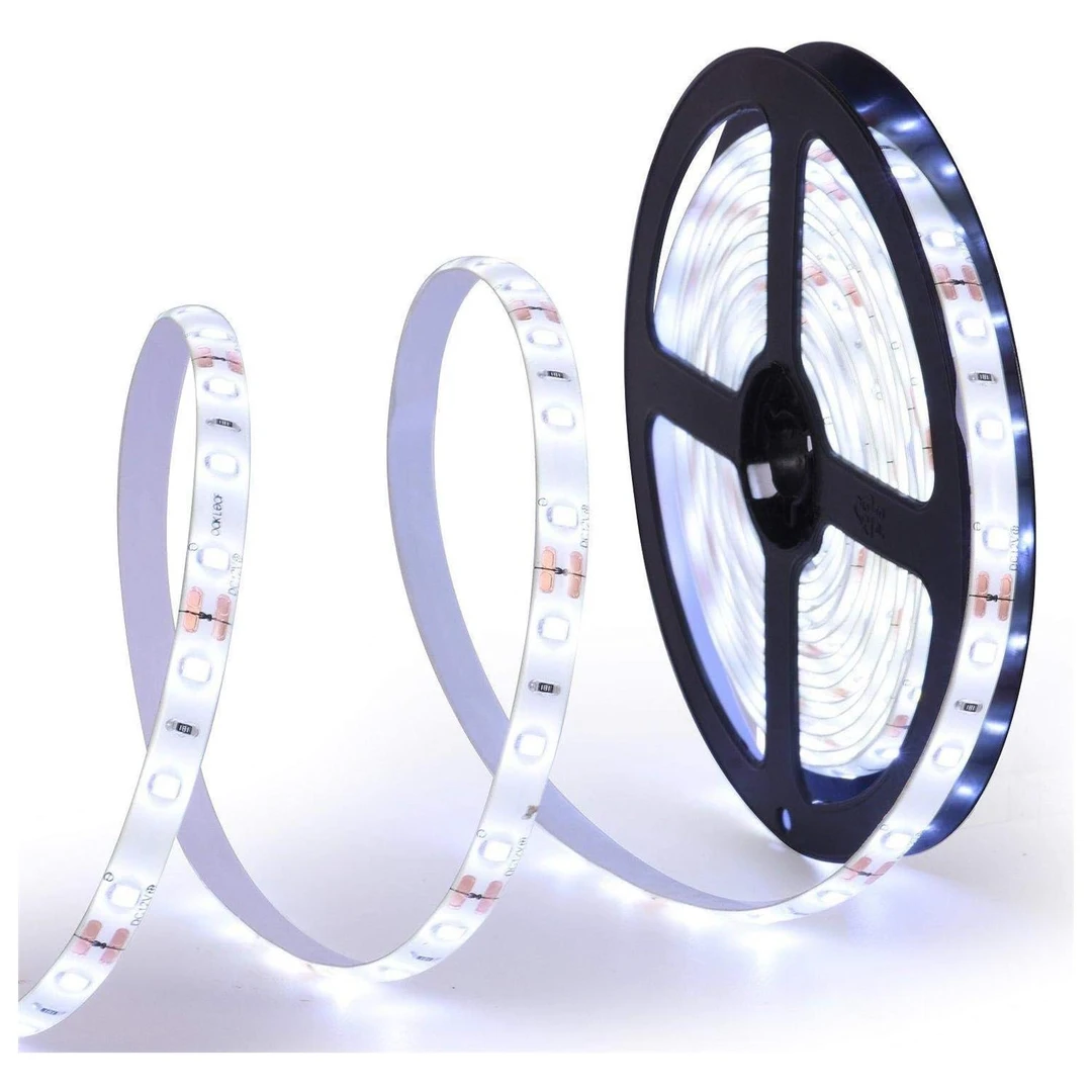 99新  【姜】oaK Leaf 家居装饰IP65防水灯带RGB LED可变色 5米长