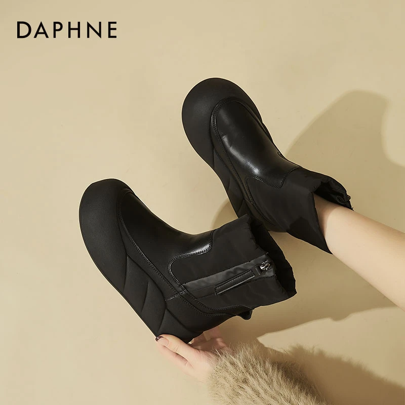 达芙妮黑色雪地靴女鞋2024年新款棉鞋冬季加绒加厚马丁靴厚底短靴