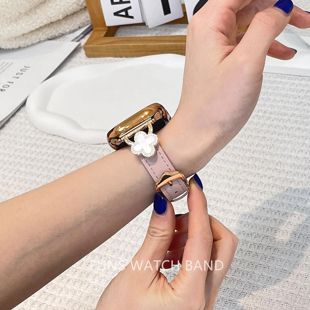 适用AppleiwatchS98S7SE苹果牛皮四叶草手链款手表带皮带高级感女