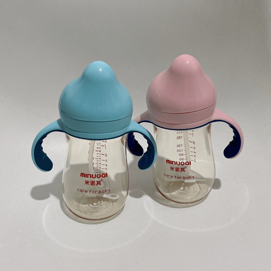300毫升双色手柄奶瓶鸭嘴杯