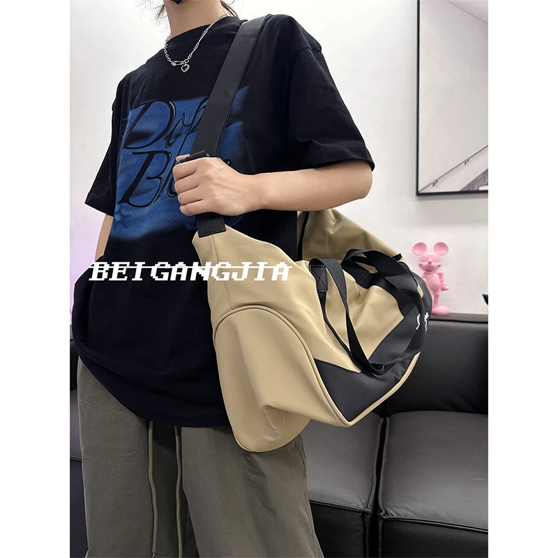 BEIGANGJIA/北港家大容量健身包斜挎包2023新款防水行李包瑜伽包