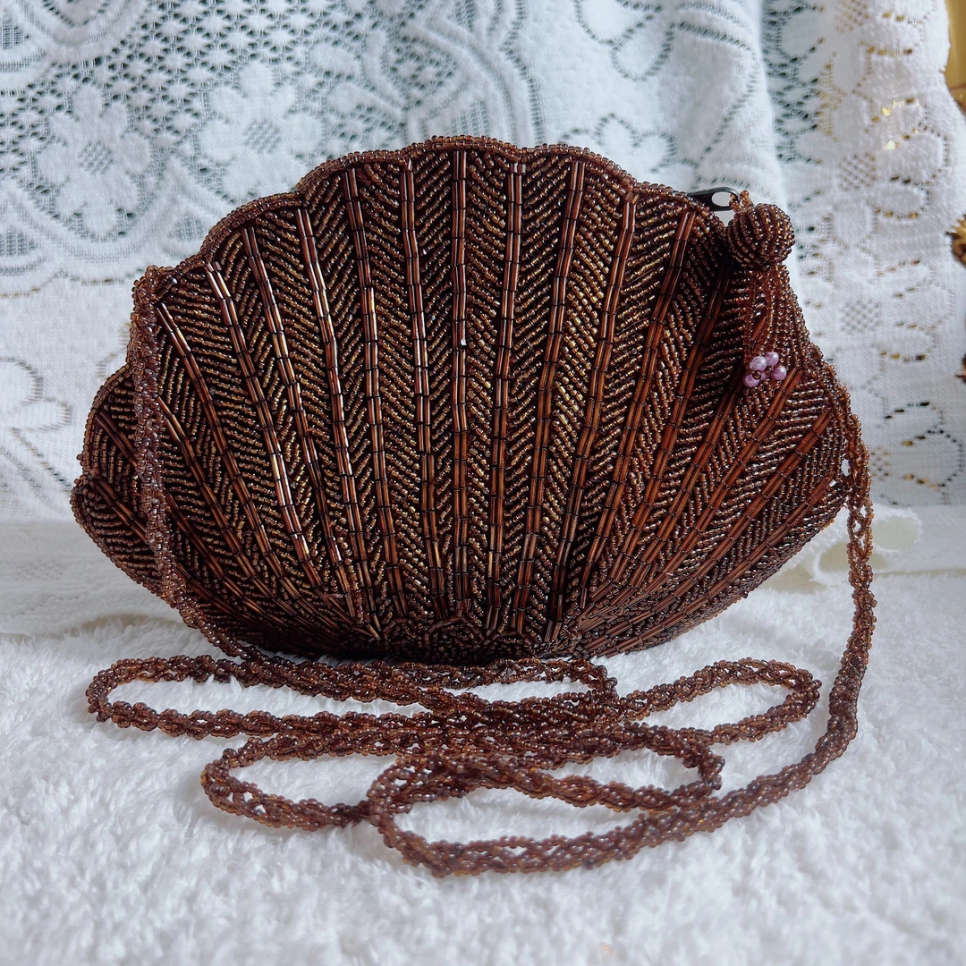 编码1074纯手工复古钉珠礼服包重工咖啡色串珠贝壳斜挎包单肩孤品
