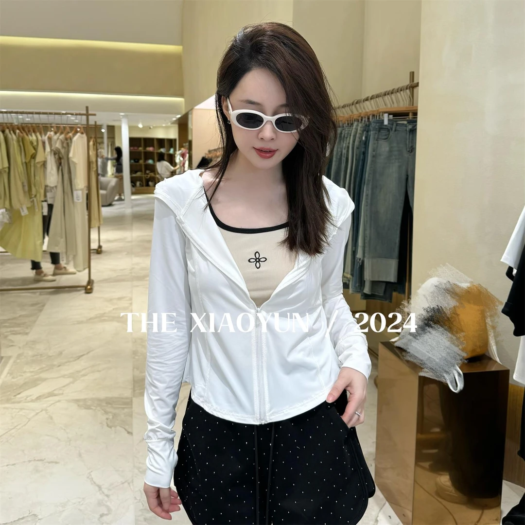 连帽修身防晒衣 小允姐姐2024新款百搭气质时尚连帽修身防晒衣