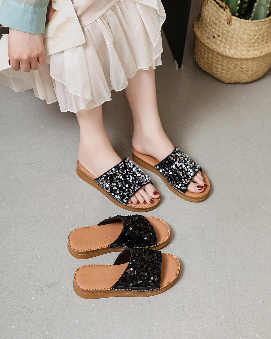 0110大码亮片拖鞋网红时尚百搭夏季软底外穿平底女鞋韩版防滑女士