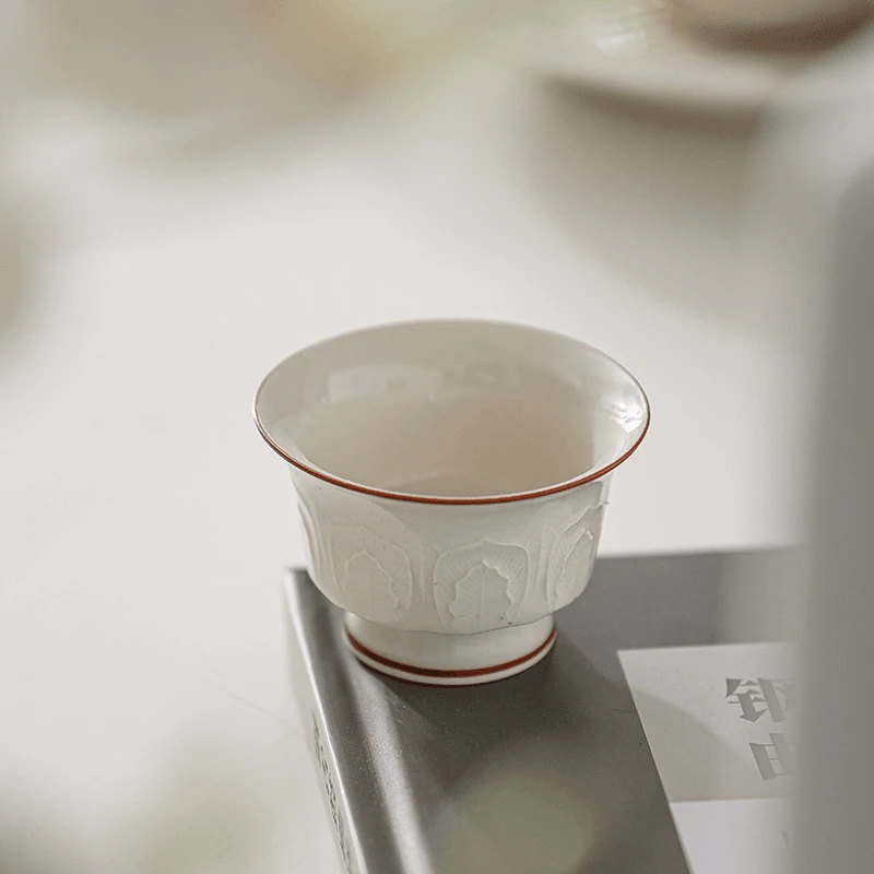 芭蕉叶主人杯白瓷茶杯白釉品茗杯家用复古宽口杯子客人杯陶瓷茶具
