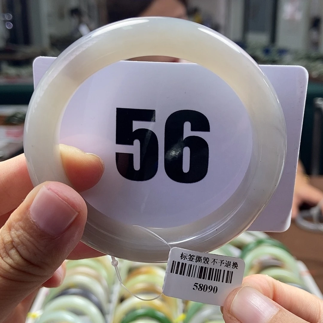 和田玉手镯未镶嵌56.6