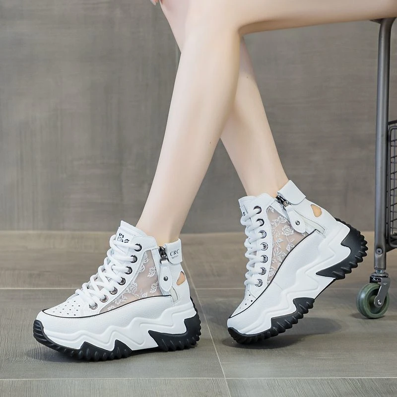 新款女鞋增高轻便厚底小个子透气镂空老爹鞋小白鞋女网红休闲百搭