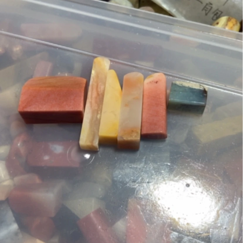 【闪购商品】老挝石小****