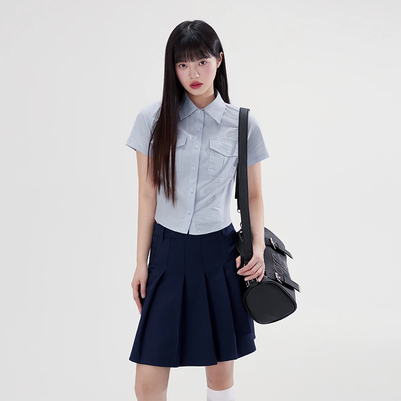 WooHa/吾哈2024夏新款甜酷青春学院风翻领短袖衬衫女