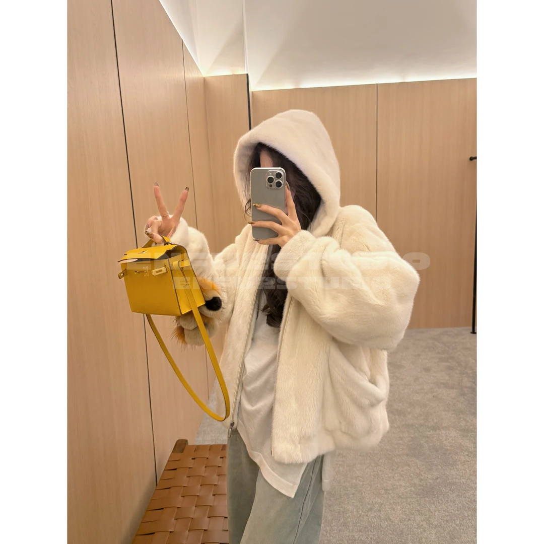 【EN 年中福利】“小樽之雪”连帽款水貂皮草外套 GG79050