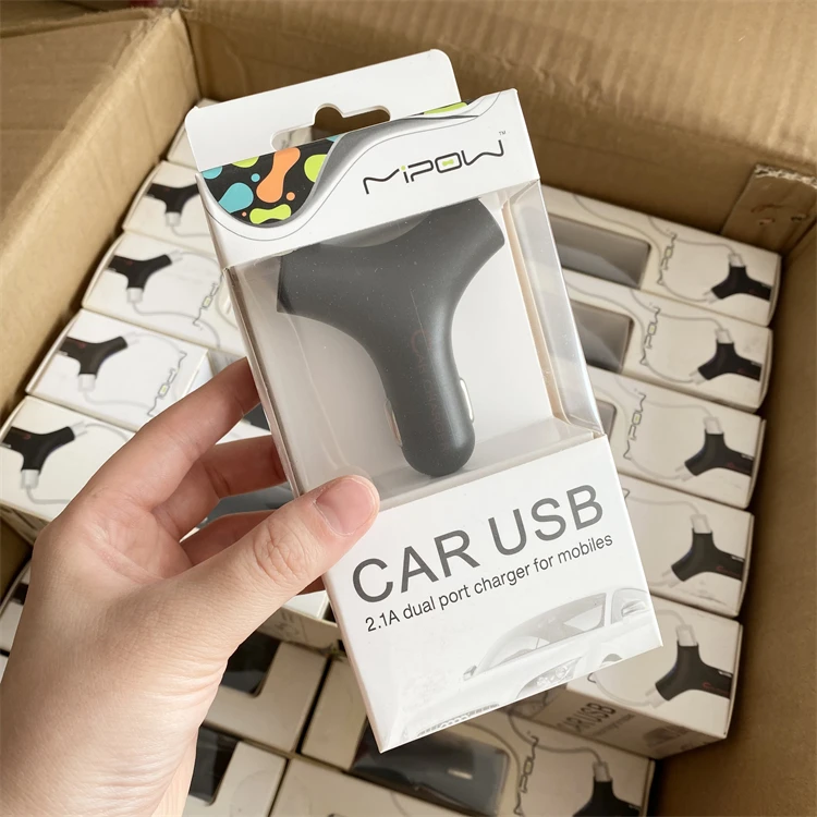 居家日用多车型兼容 多功能双头Y型车载充电器USB