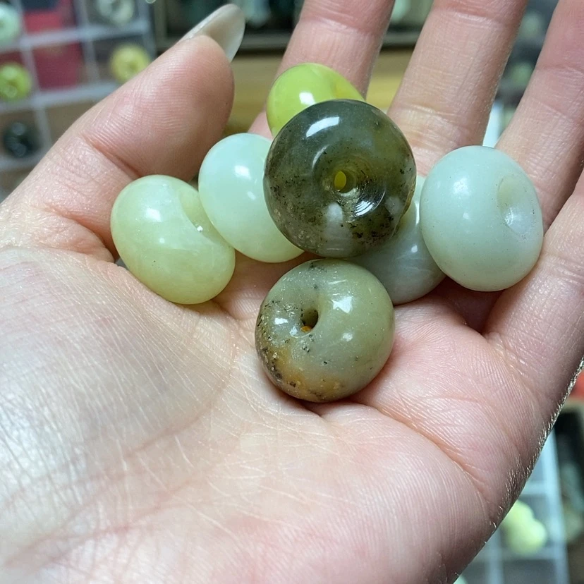 【闪购商品】蛇纹石玉手链未镶嵌12