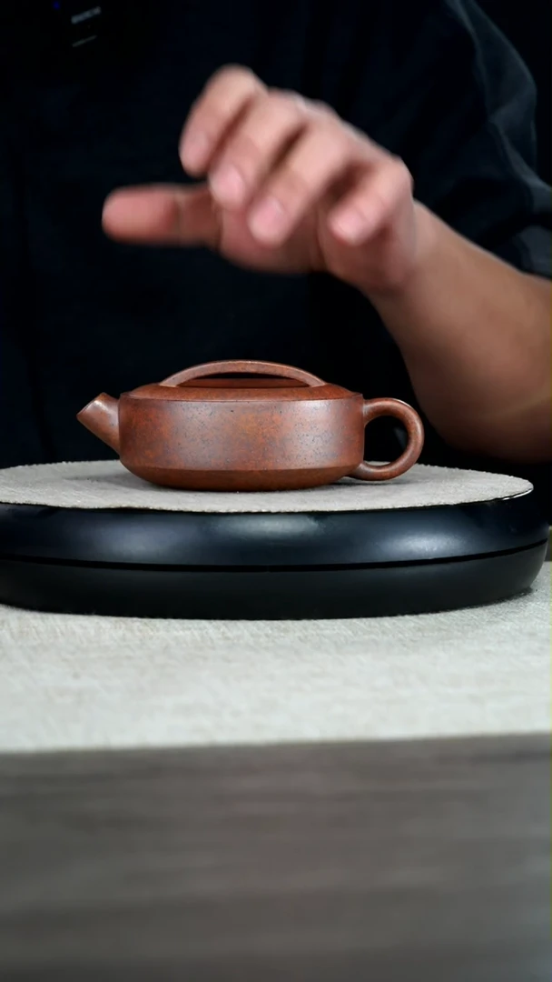 【闪购商品】紫泥茶壶朱康勇天星泥柴烧一片瓦200CC