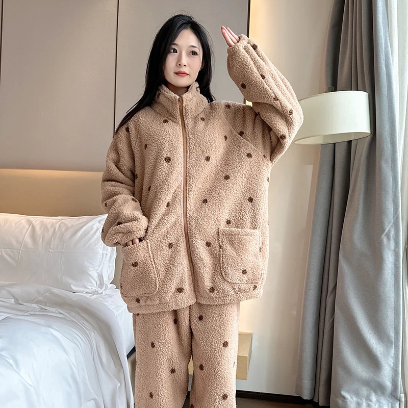 冬季大码保暖睡衣胖mm长袖中等加厚绒家居服立领甜美拉链衫女套装