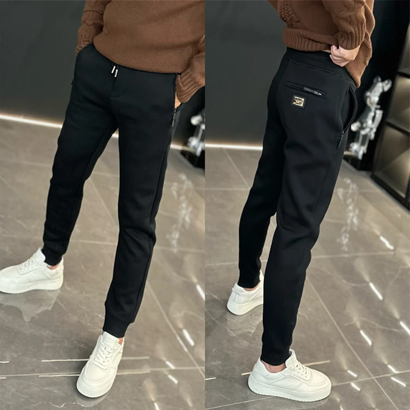 2025冬季加绒加厚新款口袋拉链男士修身黑色束脚款简约百搭休闲裤