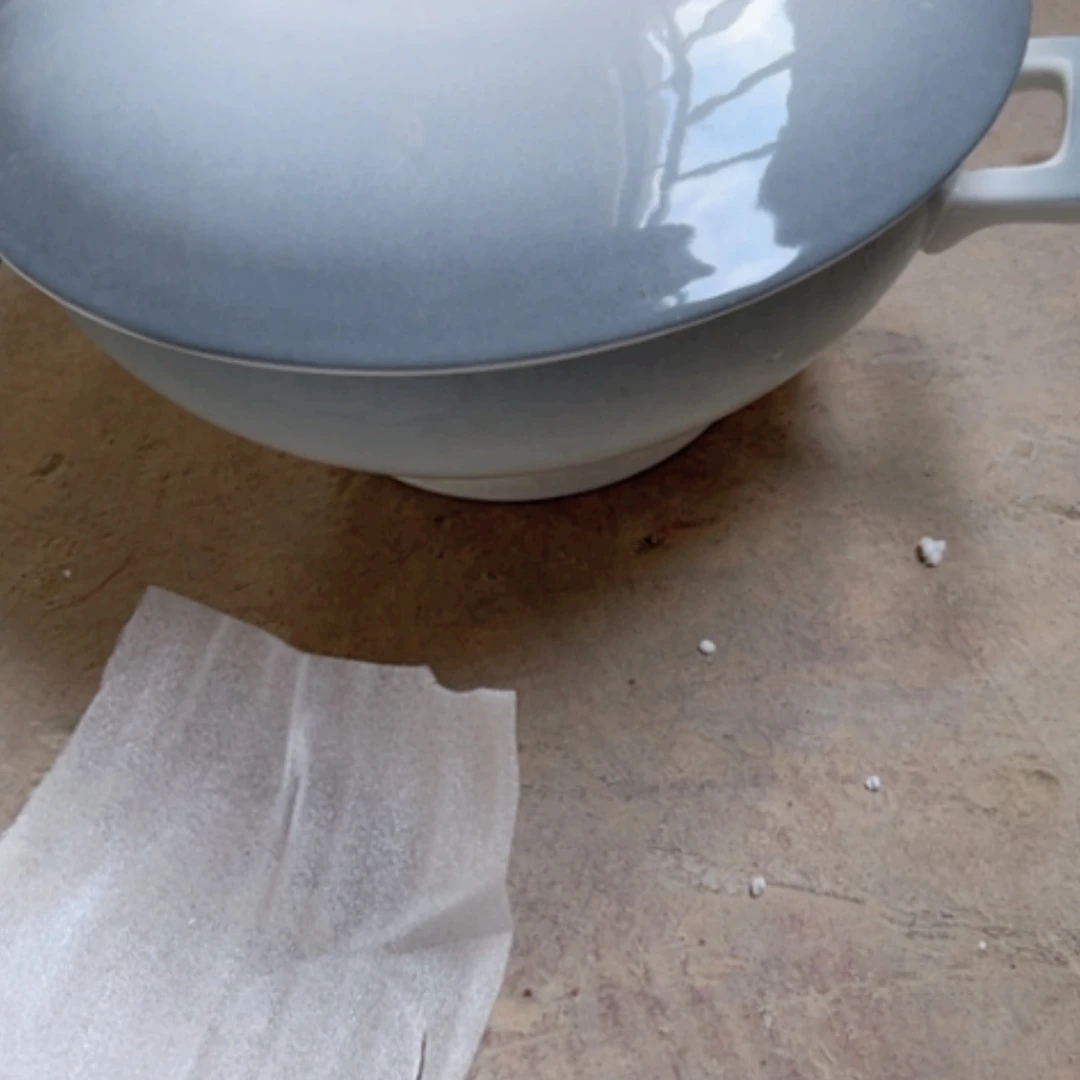 【闪购商品】陶瓷盘渐变汤锅带大勺瑕疵