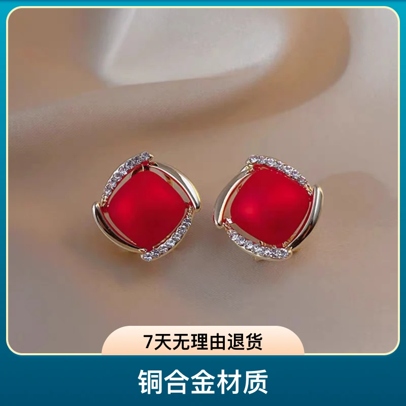 铜合金耳饰 四方来财轻奢气质耳环韩国东大门爆款简约精致耳钉ins